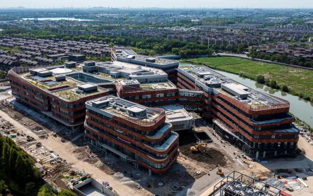 新昌最新正规代办中介提取公积金电话方法分析(最方便真实的新昌中介代办公积金提取违法吗方法)